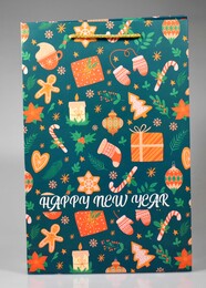 4nio - NIO-0030 YEŞİL HAPPY NEW YEAR KARTON POŞET