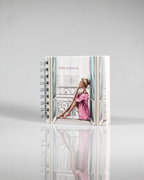 NIO-0044 PENCEREDEKİ KIZ MİNİ SPİRAL DEFTER - Thumbnail