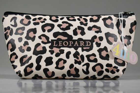 NIO-0062 LEOPAR TASARIMLI DERİ MAKYAJ ÇANTASI BAVUL İÇİ ORGANİZER ÇANTASI NIO-0062 LEOPAR TASARIMLI DERİ MAKYAJ ÇANTASI BAVUL İÇİ ORGANİZER ÇANTASI